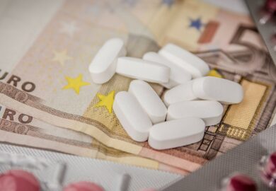 1000 milliards d’euros de profits en vingt ans : comment les labos sont devenus des monstres financiers