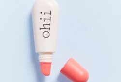 Urban Outfitters lance sa marque de beauté