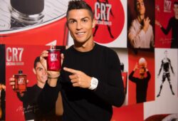 Chez Mavive la distribution du parfum CR7 de Cristiano Ronaldo