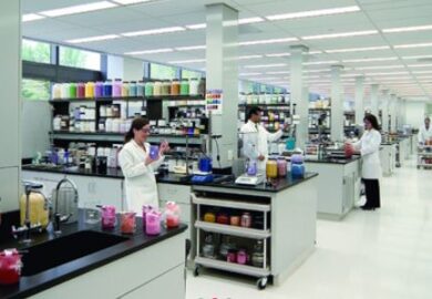 Avon supprime 10% du personnel