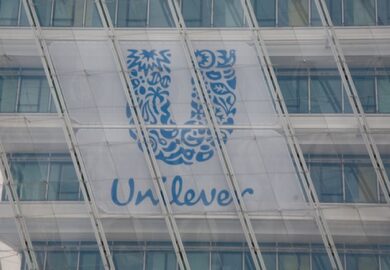 Unilever, chiffre d&rsquo;affaires en baisse (-5%) au semestre