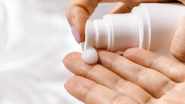 Les cosmétiques faits maison sont-ils dangereux ? Deux chercheuses alertent