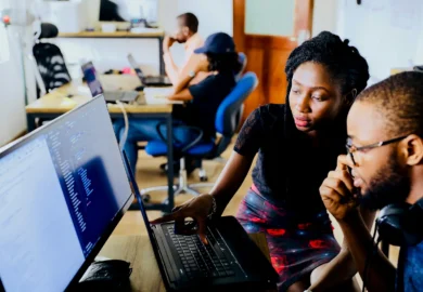Numérique à l’école en Afrique : entre illusion d’innovation et vrai progrès (dossier)