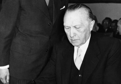 Biographie du chancelier allemand Konrad Adenauer