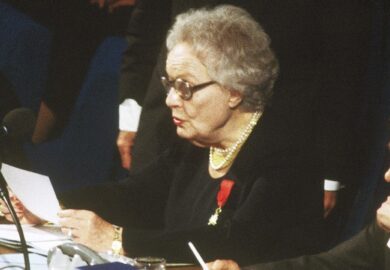 Biographie : Louise Weiss (1893-1983)