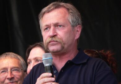 Biographie : José Bové