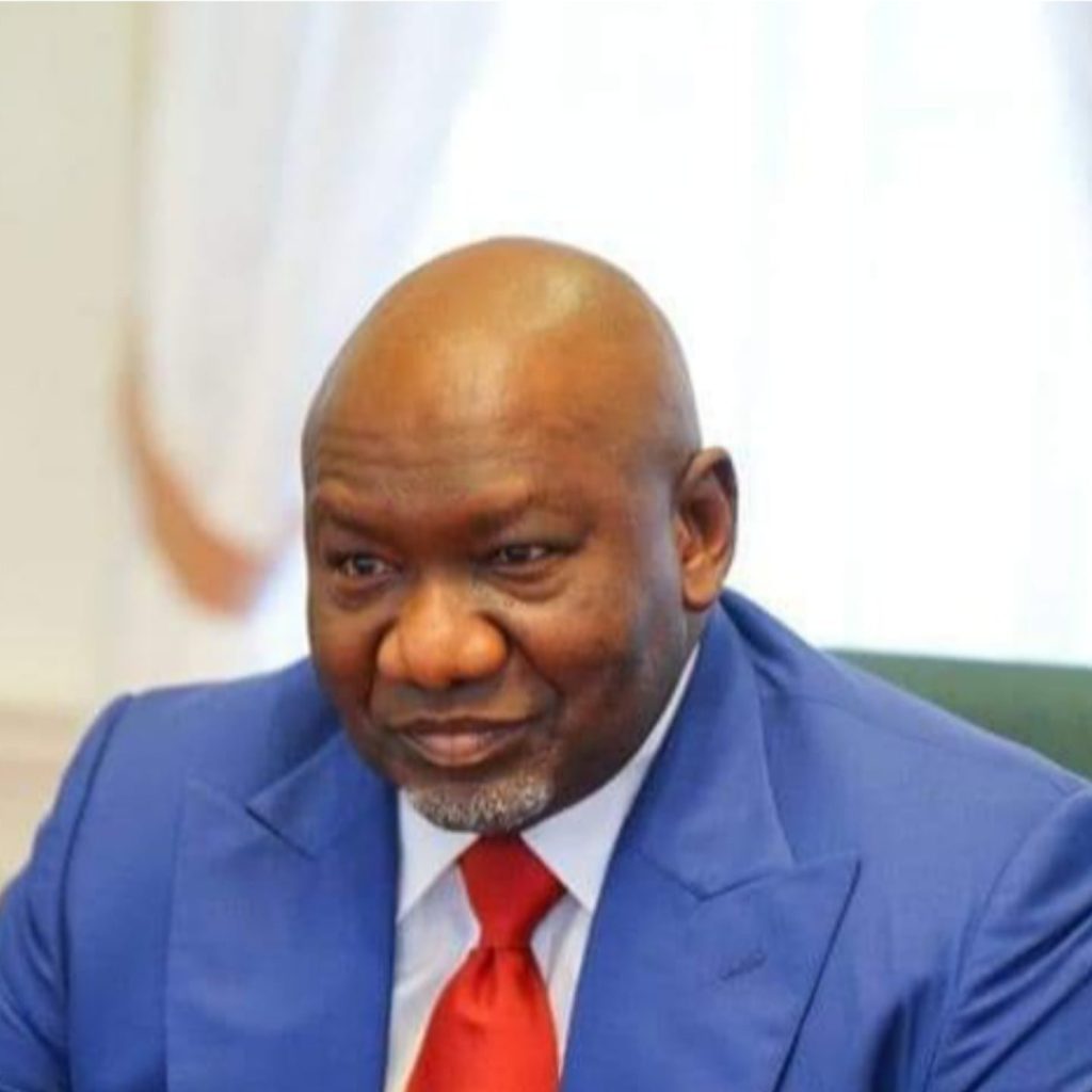 Mozambique, Nigeria, Zimbabwe… : la stratégie multi-actifs du milliardaire nigérian Benedict Peters