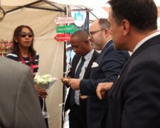 Salon de la gastronomie à l&rsquo;Alliance française de Tananarive, en présence de M. Herinjato Ramamenosoa, Président du Conseil d&rsquo;administration de l&rsquo;Alliance française de Tananarive [Images]