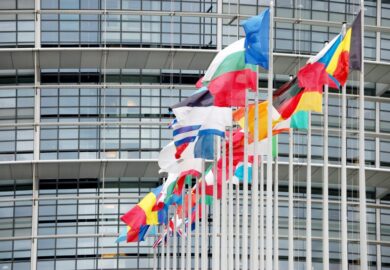 Parlement européen : la répartition par pays et par groupe des 720 députés