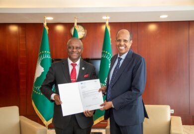 Le Président de la Commission de l&rsquo;Union africaine, a reçu le Représentant de l&rsquo;ONUDI auprès de l&rsquo;Union africaine [Images]