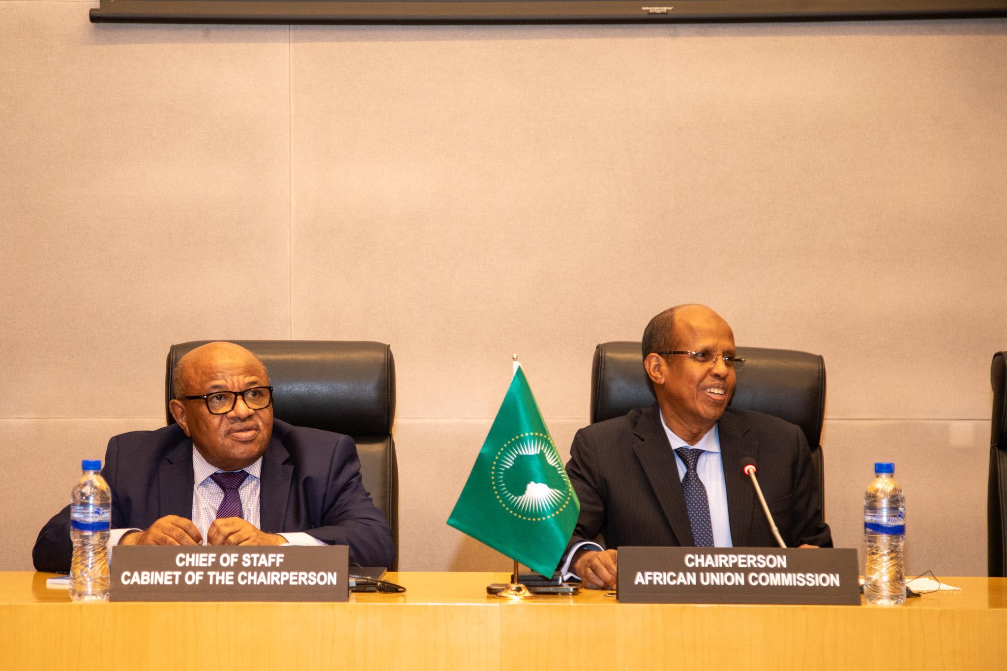 Le Président de la Commission de l&rsquo;Union africaine, a tenu des consultations avec les représentants permanents des Communautés économiques régionales [Images]