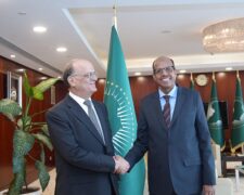 Le Président de la Commission de l&rsquo;Union africaine, a reçu S.E. l&rsquo;Ambassadeur Mohamed Ben [Images]