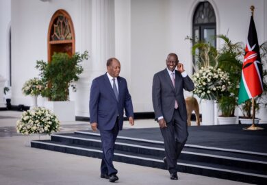 Sommet Africa Forward, le Président de la République, Alassane Ouattara, s’est entretenu avec son homologue kenyan, William Ruto (photos)