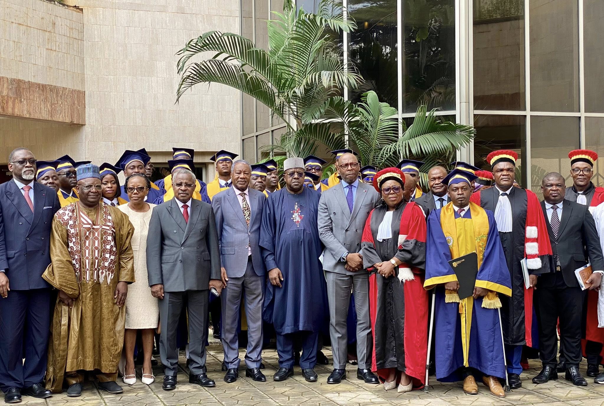 Cemac Représentation Cameroun, cérémonie de remise des parchemins aux auditeurs de la 22e promotion du Master professionnel. (photos)