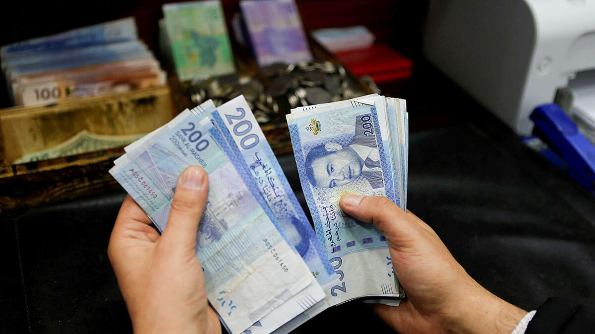 12,4 milliards $ de transferts : la diaspora marocaine devient un pilier stratégique de l’économie nationale.