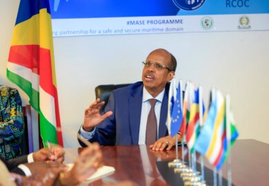 S.E. Mahmoud Ali Youssouf, Président de la Commission de l&rsquo;Union africaine (UA), s&rsquo;est rendu aux garde-côtes seychelloises. (photos)