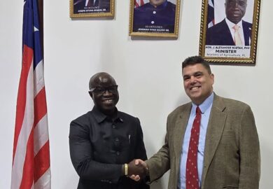 Zadrozny s&rsquo;est rencontré avec le ministre de l&rsquo;Agriculture Alexander Nuetah pour discuter de l&rsquo;expansion des investissements privés américains.