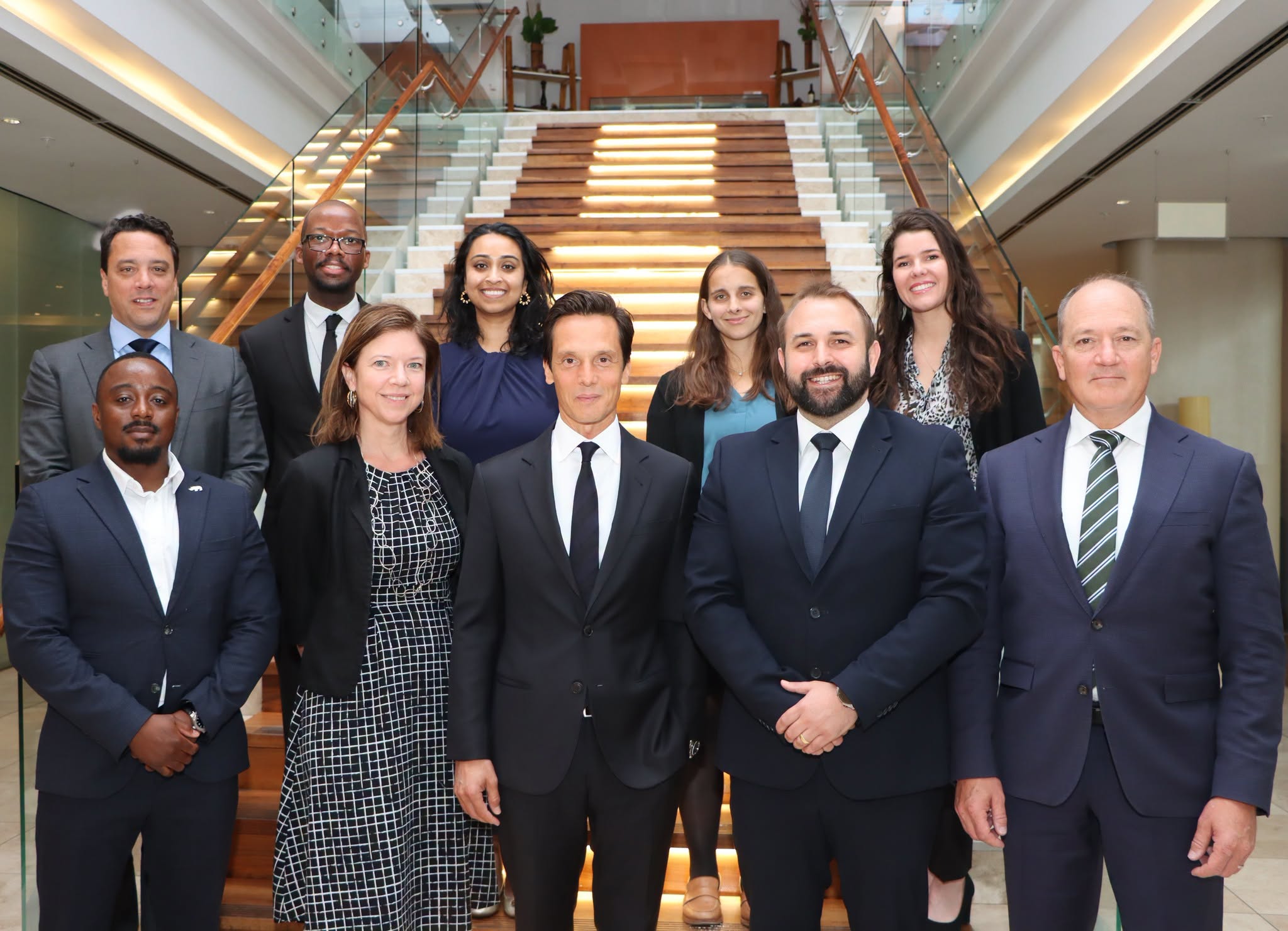 Initiatives internationales de transition. (photos)