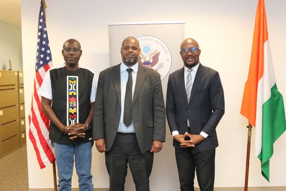 L&rsquo;expérience IVLP inspire de nouvelles idées au service de l&rsquo;intérêt général en Côte d&rsquo;Ivoire. (photos)