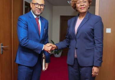 Audience de Mme le Ministre d’État Nialé KABA avec l&rsquo;Ambassadeur de l&rsquo;union Européenne en Côte d&rsquo;ivoire.