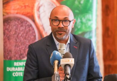 Cérémonie de clôture du 𝐩𝐫𝐨𝐣𝐞𝐭 𝐂𝐚𝐜𝐚𝐨 𝐝𝐮𝐫𝐚𝐛𝐥𝐞, après cinq années d&rsquo;engagement(2022 – 2026). (photos)