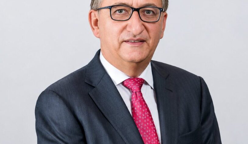 Le milliardaire malawite Hitesh Anadkat perd plus de 500 millions de dollars suite à la chute du cours de l&rsquo;action de FMBcapital.