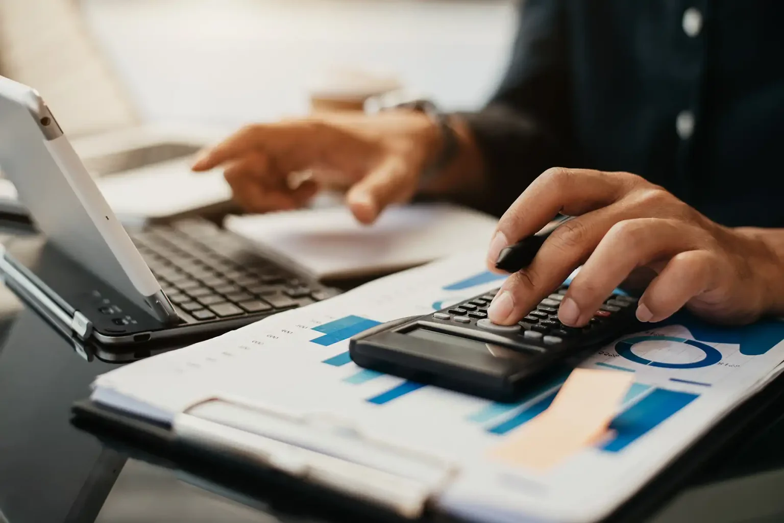 L’empreinte économique européenne en Afrique : Chiffres d’affaires, fiscalité et la bataille du capital humain