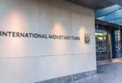 Souveraineté confisquée ou progrès social : le grand arbitrage des milliards de Washington entre élites et populations