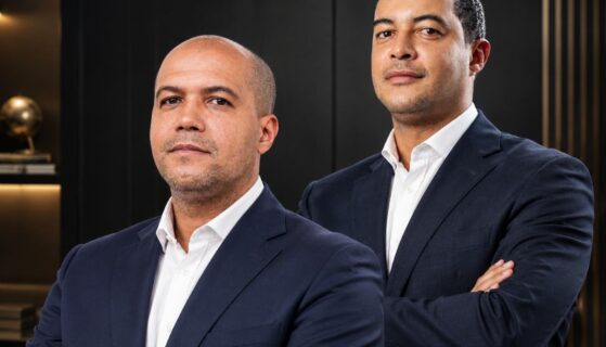 La famille milliardaire angolaise Carrinho renforce son poids dans le secteur bancaire grâce à une opération de 452 millions de dollars.