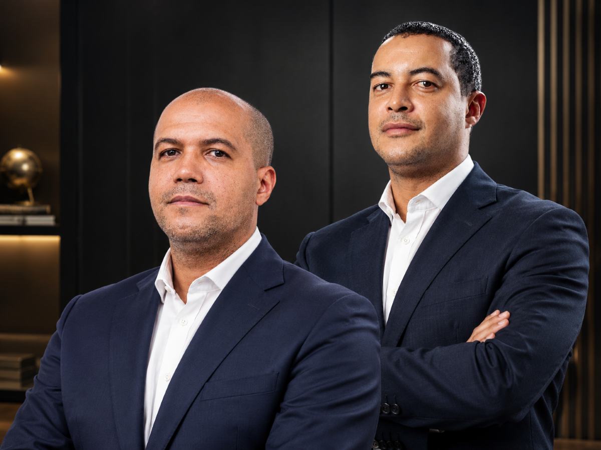 La famille milliardaire angolaise Carrinho renforce son poids dans le secteur bancaire grâce à une opération de 452 millions de dollars.