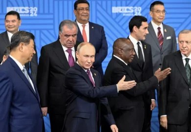 La Russie en Afrique : l&rsquo;équation complexe d&rsquo;un géant militaire au portefeuille économique modeste